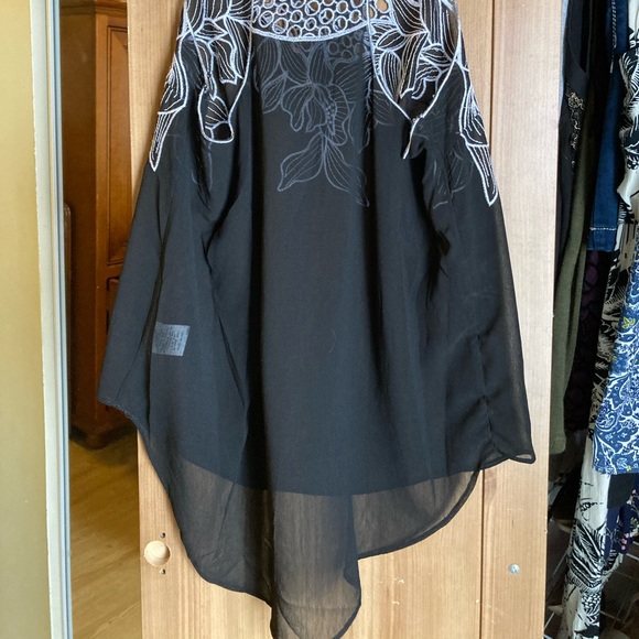 Organza racerback chic tank - Picture 3 of 8